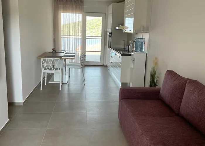 Markioli 아파트 *